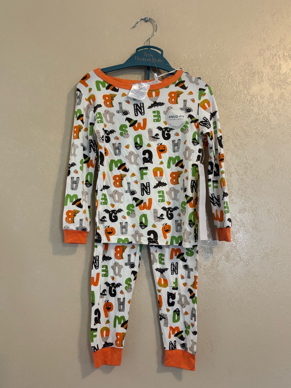 NWT Tres Beau et Belle toddler unisex  Halloween Alphabet Bamboo Pajama Set 4T